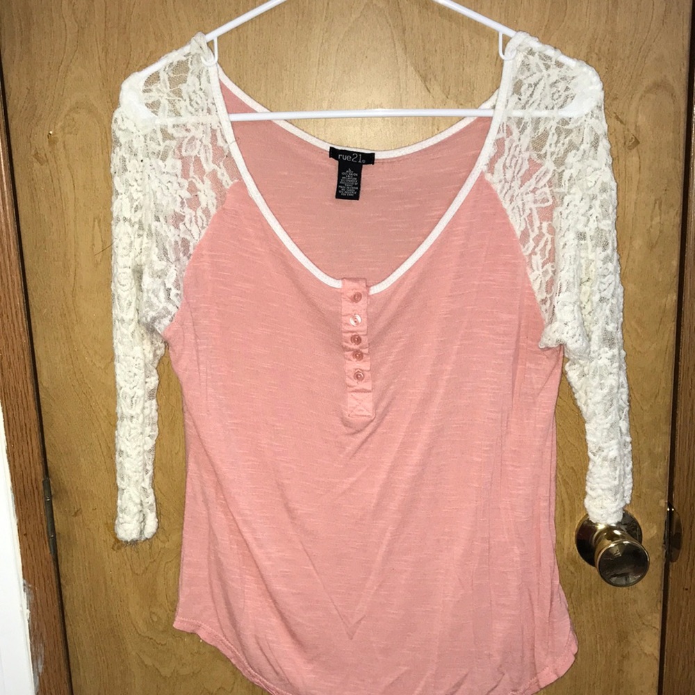 A three quarter length sleeve shirt